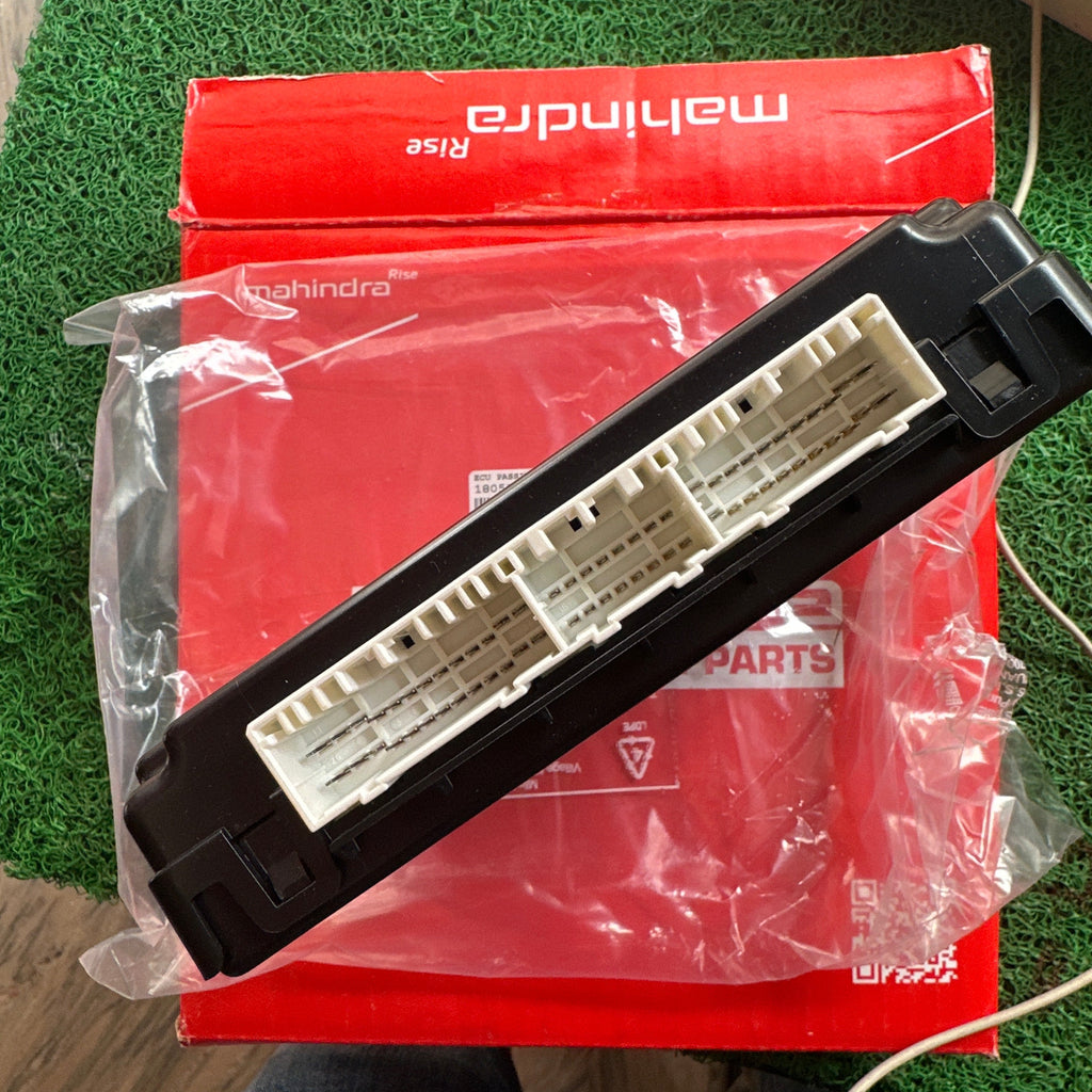 PKE ECU Smart Key Unit for Mahindra XUV500 | 1805AAA03301N