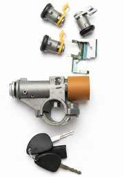 Mahindra Scorpio Ignition Switch Lock Set | ID46 | 3 Door Lock Type