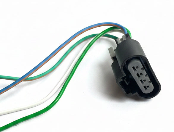 Fuel Tank Motor Coupler Socket for Mahindra Bolero | High Quality Wiring Connector